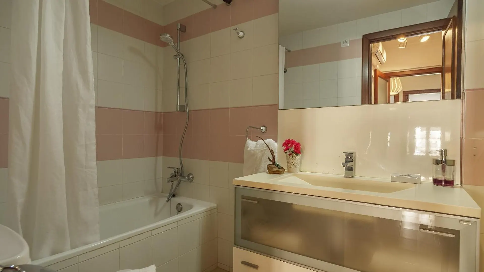 Apartamento Nice4You By Rentallorca Port de Alcudia  0*, Port de Alcudia (Mallorca)